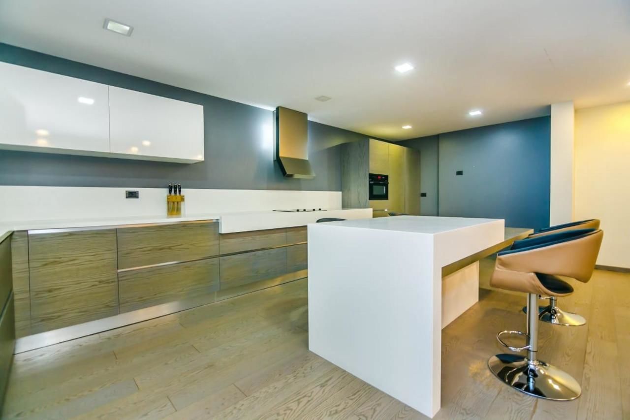 Апартаменты VIP Hotel Apartment in Port Baku Residance 4 bedroom Баку