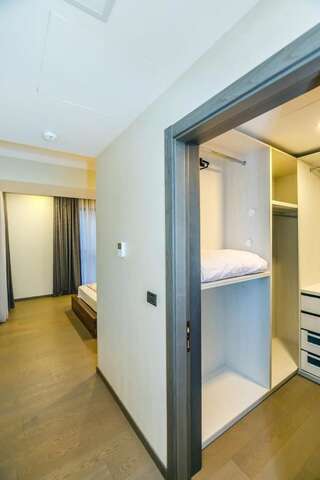 Апартаменты VIP Hotel Apartment in Port Baku Residance 4 bedroom Баку Апартаменты-11