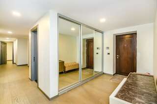 Апартаменты VIP Hotel Apartment in Port Baku Residance 4 bedroom Баку Апартаменты-121