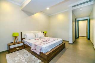 Апартаменты VIP Hotel Apartment in Port Baku Residance 4 bedroom Баку Апартаменты-13
