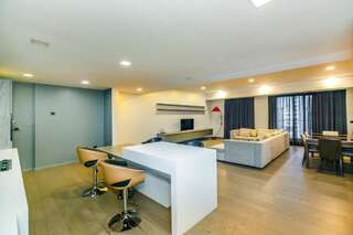 Апартаменты VIP Hotel Apartment in Port Baku Residance 4 bedroom Баку Апартаменты-3