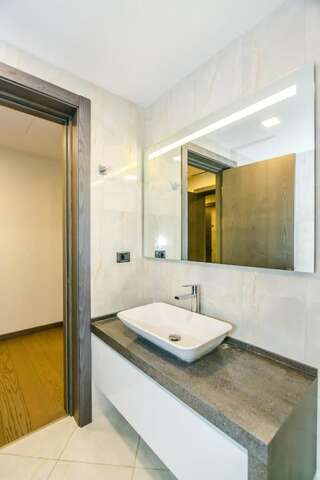 Апартаменты VIP Hotel Apartment in Port Baku Residance 4 bedroom Баку Апартаменты-34