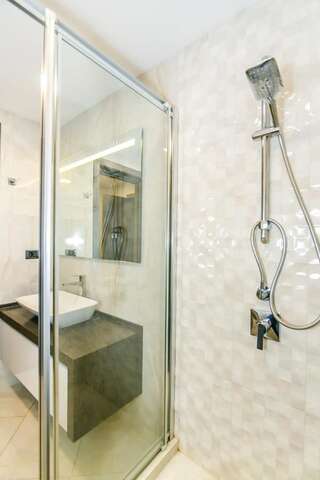 Апартаменты VIP Hotel Apartment in Port Baku Residance 4 bedroom Баку Апартаменты-36