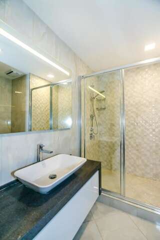 Апартаменты VIP Hotel Apartment in Port Baku Residance 4 bedroom Баку Апартаменты-37
