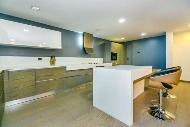 Апартаменты VIP Hotel Apartment in Port Baku Residance 4 bedroom Баку-9